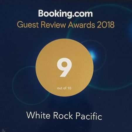 Hotel White Rock Pacific Surrey Exterior foto